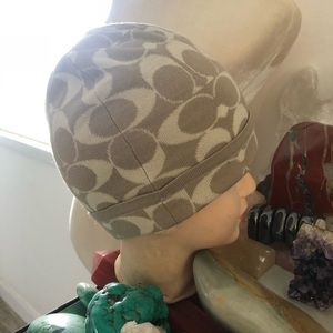 Authentic coach Beanie cap hat fall spring $150